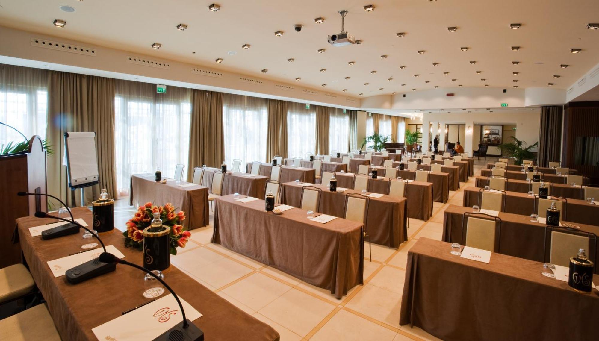 Hotel Grand Savoia 5*